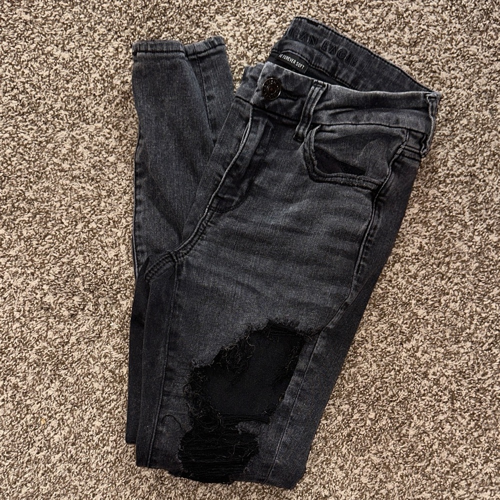 Women's Black Distressed Jeans